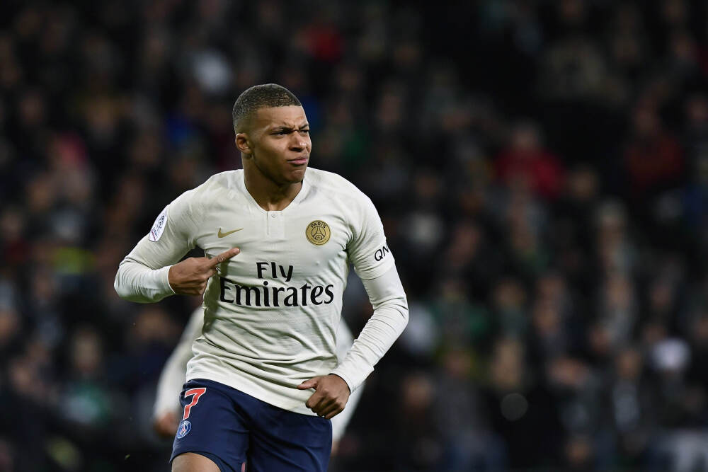 末节怒砍0分+丢绝杀！班凯罗三双吞21分逆转 拿2.4亿沦为水货状元